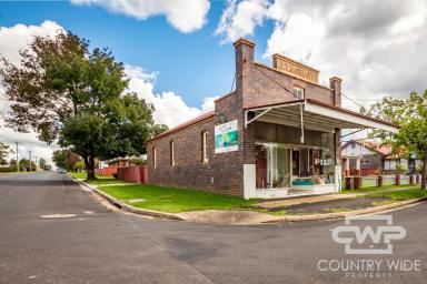 Retail Sold - NSW - Armidale - 2350 - Fantastic Central Location  (Image 2)