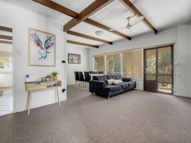 House For Sale - NSW - South Kempsey - 2440 - A Versatile Oasis of Modern Comfort and Investment Potential!  (Image 2)
