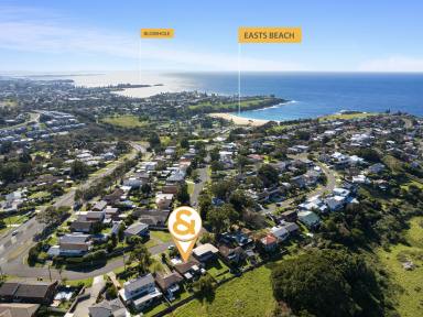 House Sold - NSW - Kiama Heights - 2533 - Sought After Single Level Home with Views to the Beautiful Coast and Countryside.  (Image 2)