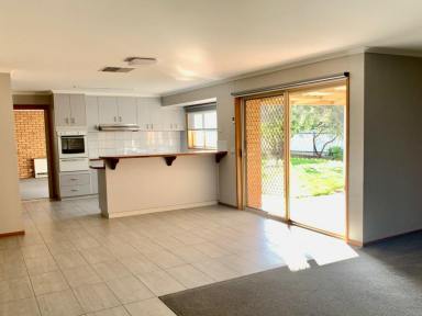 House Leased - NSW - Moama - 2731 - Spacious 3-Bedroom Home in Desirable Moama Suburb**  (Image 2)