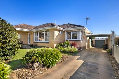 House Sold - VIC - Creswick - 3363 - Urban Convenience Meets Relaxed Country Living  (Image 2)