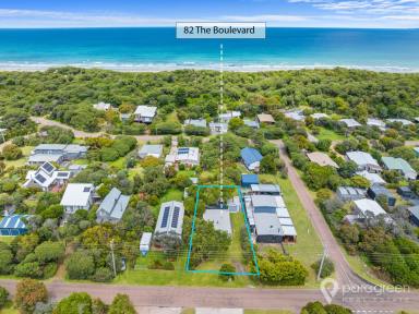 House For Sale - VIC - Sandy Point - 3959 - FULLY RENOVATED BEACH HOME  (Image 2)