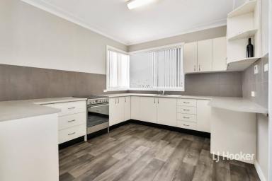 House Leased - NSW - Inverell - 2360 - Renovated Weatherboard on Ross Hill  (Image 2)