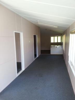 Unit Leased - QLD - Allenstown - 4700 - 2 Bedroom unit - Stone&apos;s Throw From Allenstown Square  (Image 2)