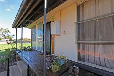 House Sold - VIC - Ouyen - 3490 - Affordable entry to the market!  (Image 2)