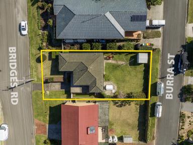 House Sold - NSW - Gerringong - 2534 - Perfectly Positioned Coastal Cottage  (Image 2)