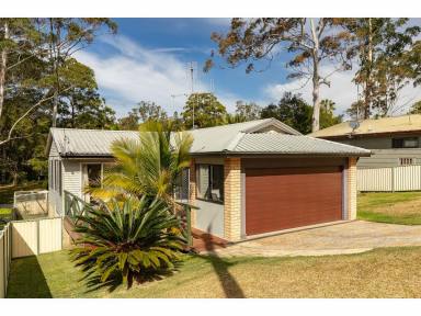House Sold - NSW - Smiths Lake - 2428 - SENSATIONAL SMITHS  (Image 2)