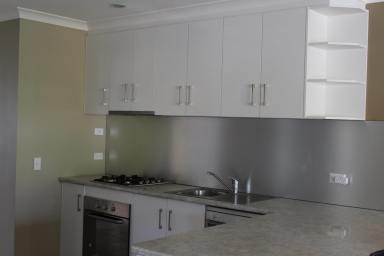Townhouse For Lease - NSW - Batemans Bay - 2536 - 24 months at $600 or 12 months at $650  (Image 2)
