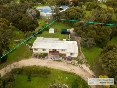 House Sold - SA - Meningie - 5264 - * REDUCED TO SELL*
4 Bedroom Home on 5,753 m²  (Image 2)