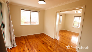 House For Lease - NSW - North Tamworth - 2340 - 104 Johnston Street  (Image 2)