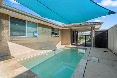 House For Lease - NSW - Raymond Terrace - 2324 - HEATED SWIMMING POOL IN TIME FOR SPRING!!!  (Image 2)