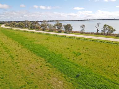 Residential Block For Sale - VIC - Lake Charm - 3581 - Magnificent Lakeview  (Image 2)