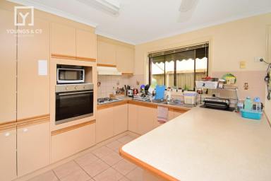 Unit Sold - VIC - Tatura - 3616 - WELL APPOINTED UNIT WITH NO BODY CORPORATE  (Image 2)