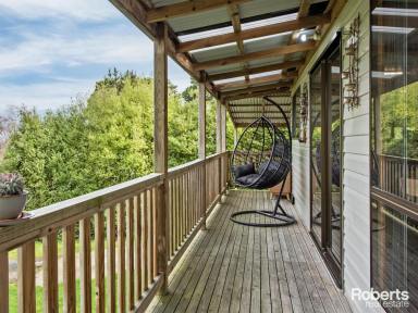 House Sold - TAS - Strahan - 7468 - LOCATION, LOCATION!  (Image 2)