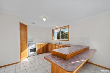 House Leased - TAS - Bridgewater - 7030 - Great Family Home  (Image 2)