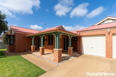 House Leased - NSW - Collingullie - 2650 - BEAUTIFUL COMFORT LIVING HOUSE IN COLLINGULLIE  (Image 2)