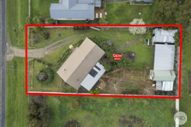 House Sold - VIC - Linton - 3360 - Solid 3 Bedroom Brick Home In The Heart Of Linton  (Image 2)