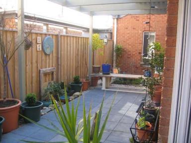 Townhouse Leased - VIC - Beaconsfield - 3807 - Two Storey Townhouse in Berwick Views  (Image 2)