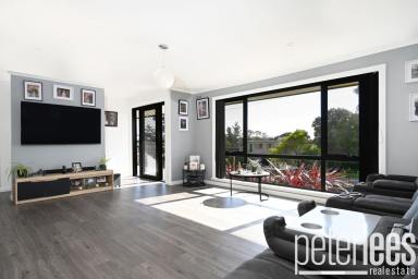 House For Sale - TAS - Beauty Point - 7270 - Beautifully Renovated Solid Home  (Image 2)