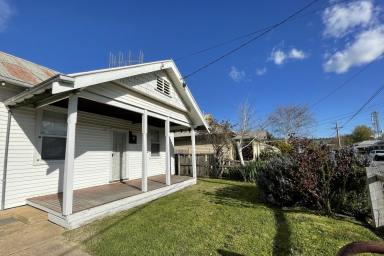 House Leased - VIC - Mansfield - 3722 - Charming home in a great location!  (Image 2)