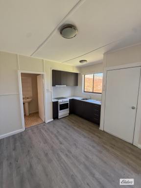 Unit For Lease - NSW - Port Kembla - 2505 - 1 BEDROOM FULLY RENOVATED UNIT  (Image 2)