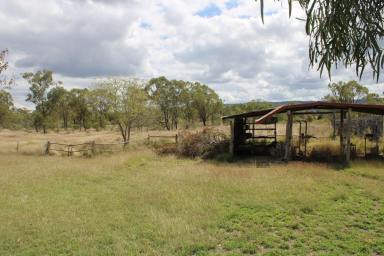 Acreage/Semi-rural Sold - QLD - Stanwell - 4702 - Family home with land in Stanwell  (Image 2)