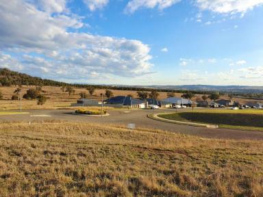 Residential Block For Sale - NSW - Aberdeen - 2336 - FULL SERVICED LOT ENJOYING THE BEST OF BOTH WORLDS! IN-TOWN LOCATION WITH A RURAL FEEL.  (Image 2)