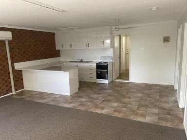 Unit For Sale - NSW - Casino - 2470 - TWO BEDROOM UNIT  (Image 2)