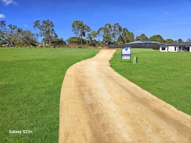 Residential Block Sold - QLD - Mareeba - 4880 - BLANK CANVAS AWAITING YOUR DREAM HOME  (Image 2)