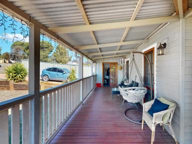 House Sold - NSW - Merriwa - 2329 - The Great Entertainer!  (Image 2)