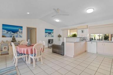 House Leased - QLD - Blacks Beach - 4740 - Four bedroom home close to the beach  (Image 2)