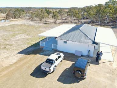 Lifestyle Sold - NSW - Windellama - 2580 - Picture Perfect, 100 Acres, Fully renovated 4 BR Home, Ensuite, Air con, Fireplace, Power, Dams, Road Frontage, Partially Cleared.  (Image 2)