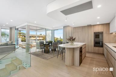 Townhouse For Lease - WA - Cottesloe - 6011 - LUXURIOUS TOWNHOUSE LIVING IN COTTESLOE (Image 2)