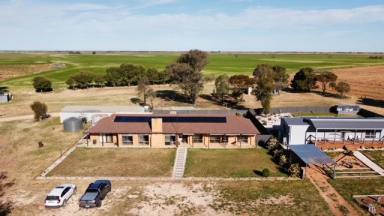 House For Sale - VIC - Ouyen - 3490 - Two self-contained homes on 6 acres!  (Image 2)