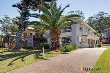 House Sold - NSW - Long Beach - 2536 - Block of 4 Units.....Ocean Views....115m to the Beach  (Image 2)