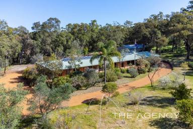 House Sold - WA - Darlington - 6070 - Blue Chip 5 acre, Home & Land-bank Opportunity  (Image 2)