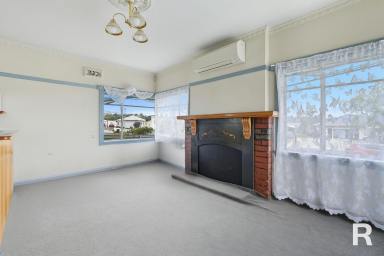 House For Lease - TAS - Moonah - 7009 - Well-Located Family Home in Central Moonah  (Image 2)