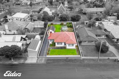 House For Sale - VIC - Yarram - 3971 - SOLID HOME IN THE BEST LOCATION IN TOWN  (Image 2)