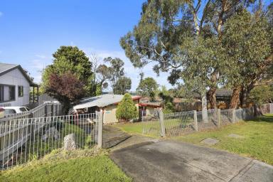 House Sold - VIC - Garfield - 3814 - RENOVATE OR DEVELOP  (Image 2)