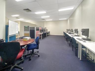 Office(s) For Lease - QLD - Toowoomba City - 4350 - Affordable 74m2 Inner City A-Grade Office with Secure Carparking!  (Image 2)
