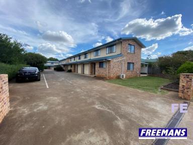 Unit Leased - QLD - Kingaroy - 4610 - 2 Bedroom Brick Unit, Short Stroll to Town  (Image 2)