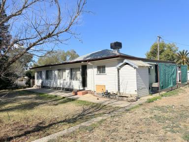 House Sold - NSW - Moree - 2400 - LARGE 1631M2 BLOCK CLOSE TO THE AQUATIC CENTRE  (Image 2)