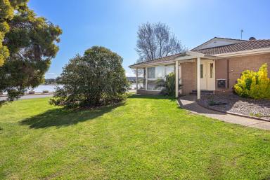 House Leased - NSW - Lake Albert - 2650 - LAKESIDE LIVING  (Image 2)