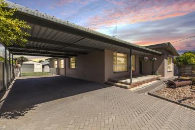 House Sold - VIC - Swan Hill - 3585 - Snap it Up !!!  (Image 2)