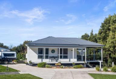 House For Sale - VIC - Apollo Bay - 3233 - IMMACULATE TRANQUIL RETREAT  (Image 2)