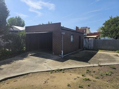 House Sold - NSW - Corowa - 2646 - "Renovate or Detonate"  (Image 2)