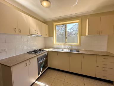 Unit Leased - NSW - Cooma - 2630 - 6/237 Sharp Street  (Image 2)