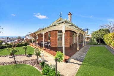 House For Sale - NSW - Tumut - 2720 - A Rare Tumut Classic "St Clair" circa 1890's  (Image 2)