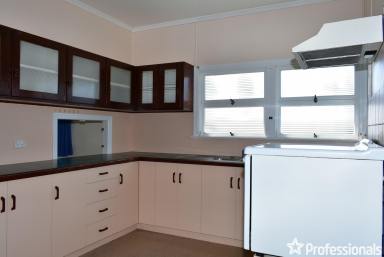 House Sold - QLD - South Mackay - 4740 - Contract Crashed - Large Family Home!  (Image 2)
