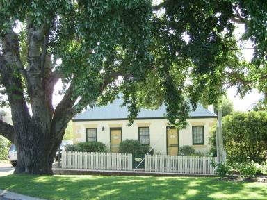 Other (Residential) For Sale - TAS - Richmond - 7025 - 47a & 47b Bridge Street, Richmond - BRIDGE COTTAGE - ARMOURY & SARGEANTS COTTAGES - Built 1823 - PRIME LOCATION, INCOME, HISTORY AND CHARM  (Image 2)